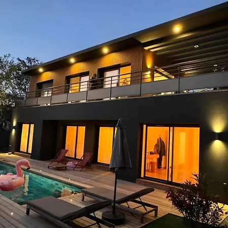 Sunset 2 Prestigious Balinese Swimming Pool Sea View For 8 People *